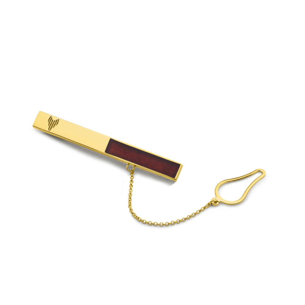VINCELLS CONTENTI tie pin in yellow gold with red wine stone