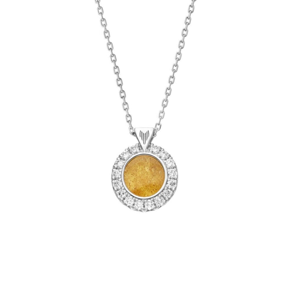 VINCELLS MIRABILITAS FAMILIA pendant in white gold with white wine stone